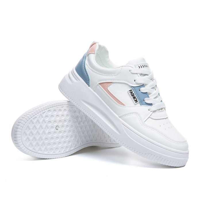 Women's flat sneakers 