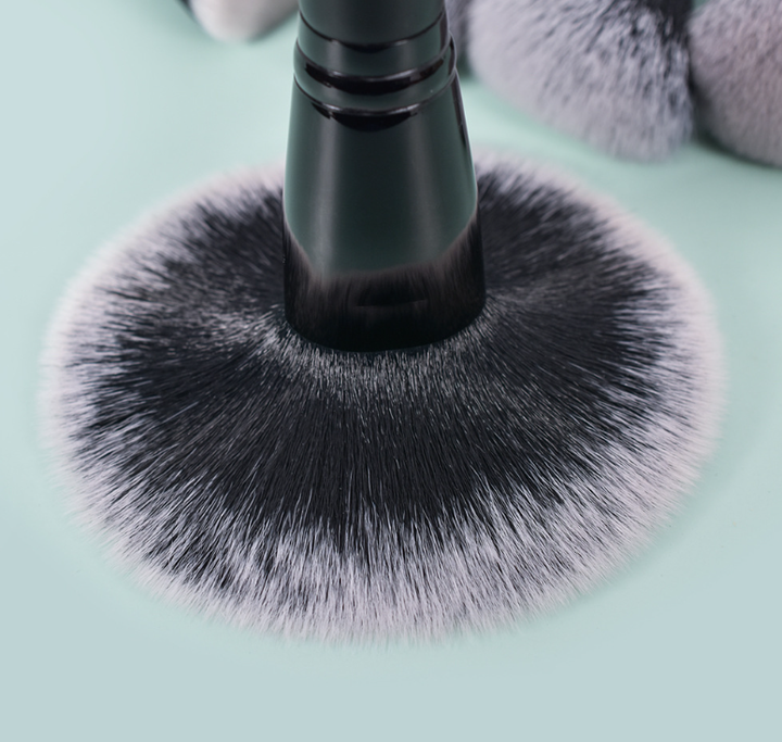 مجموعة فرش مكياج