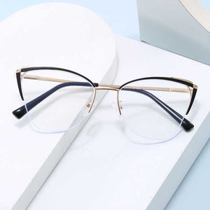 Classic fashion glasses 