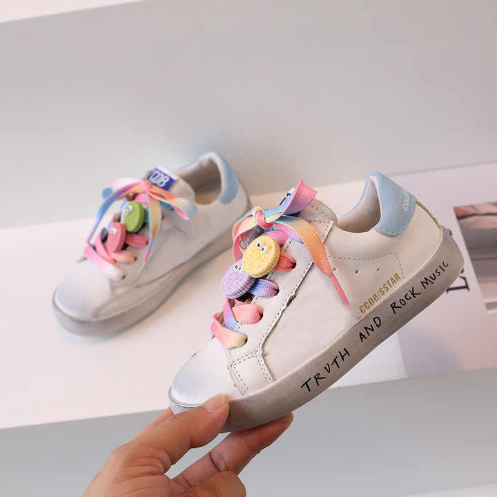children's sneakers 