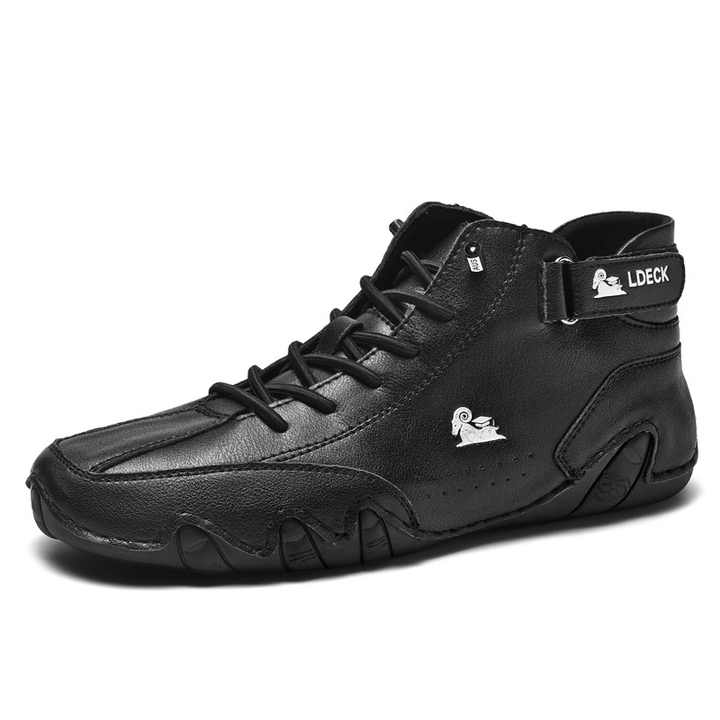 Comfortable running shoes for men 
