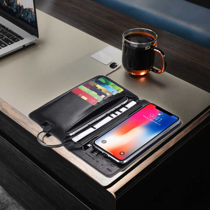 Luxury Genuine Leather Men's Wallet with 6800mAh 