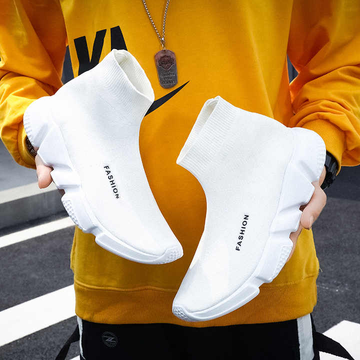 trendy casual shoes 