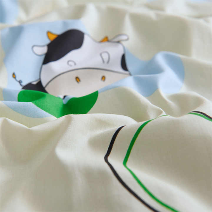 مفارش اطفال مرتبة