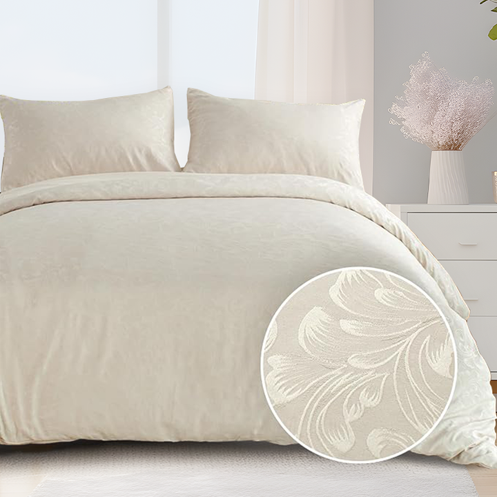 Ultra soft cover set. 