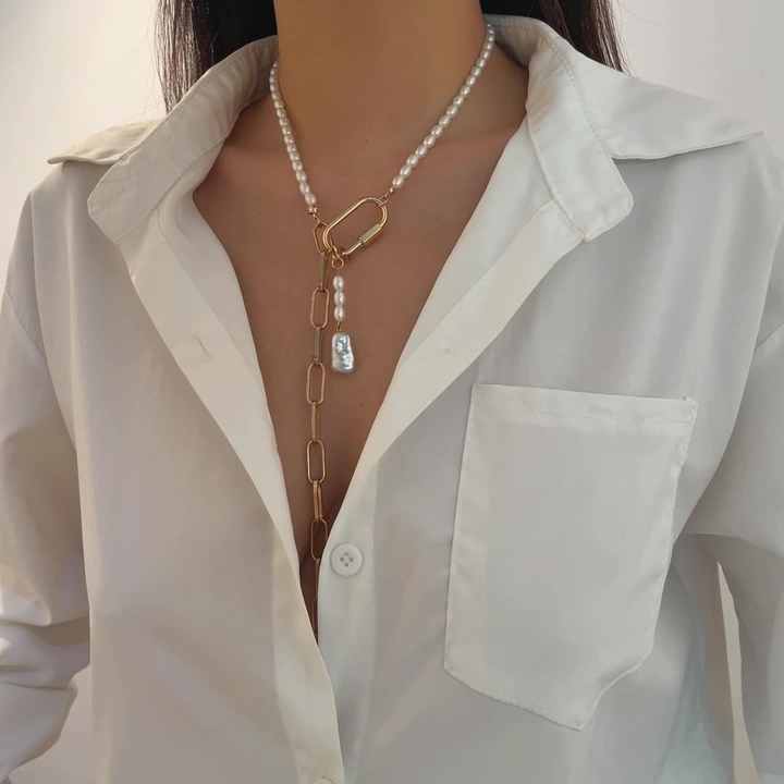 elegant necklace 