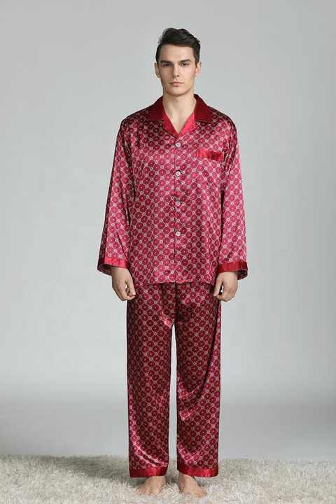 Men's long-sleeved sleepwear 