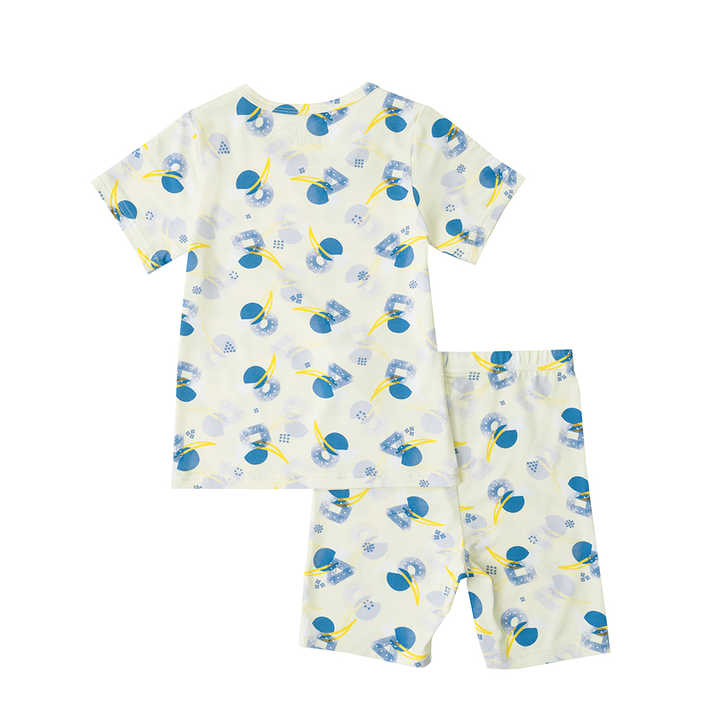 طقم ملابس من ألياف الخيزران . Bamboo fiber clothing set.