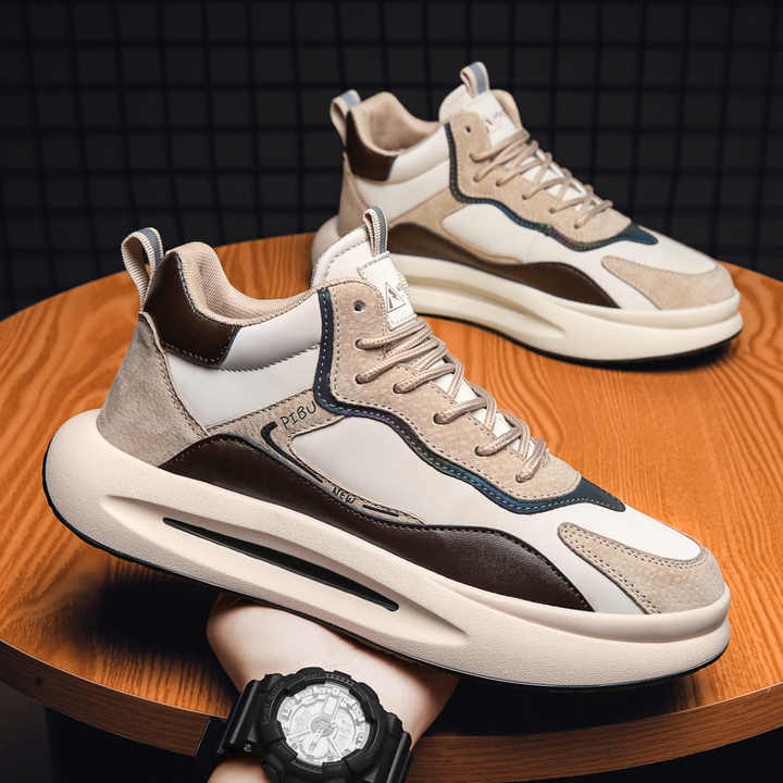 أحذية رياضية باللون الأسود اللين باللون الكوري . 2024 Korean Style Soft Black Sneakers with Custom Logo