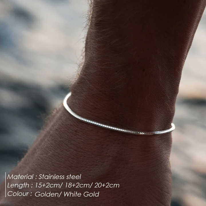 silver bracelet 