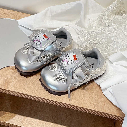 Girls' sports shoes 