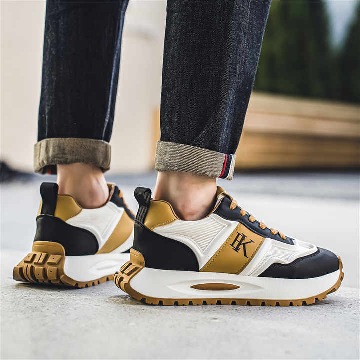 حذاء رياضي رجالي