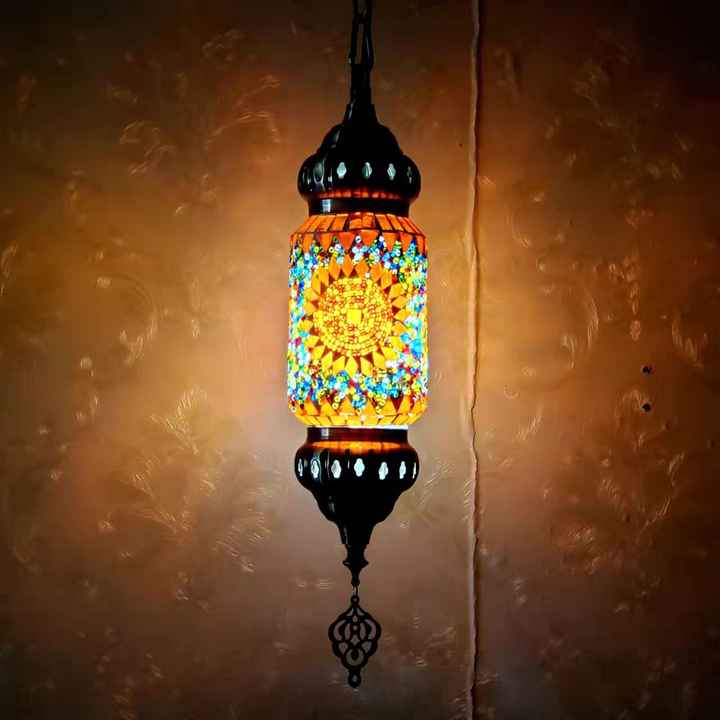 wall and ceiling lights 