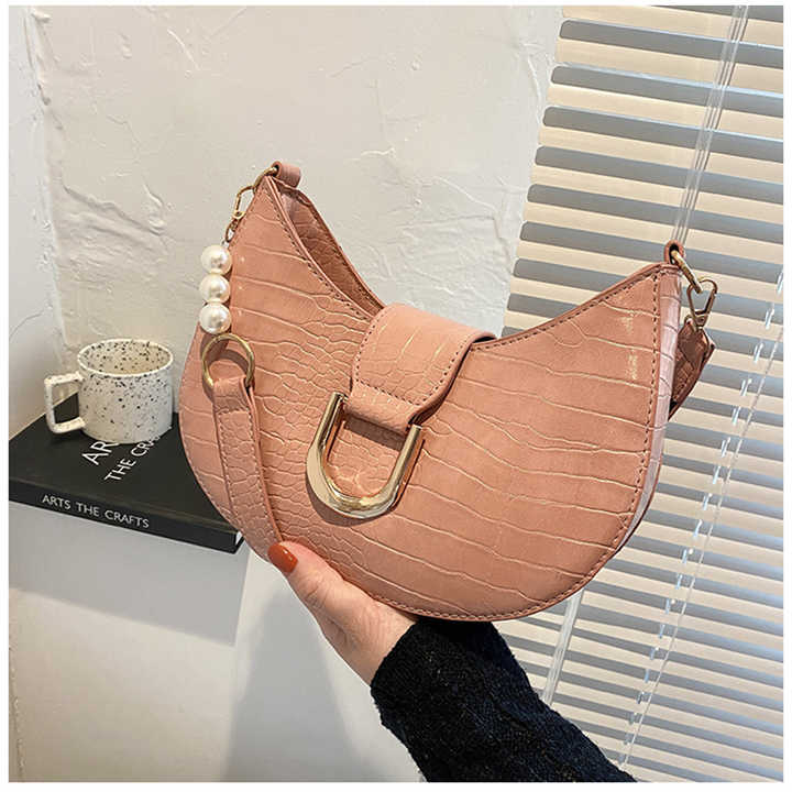 Women's handbags 