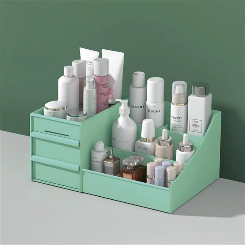 Jewelry and cosmetics organizer 