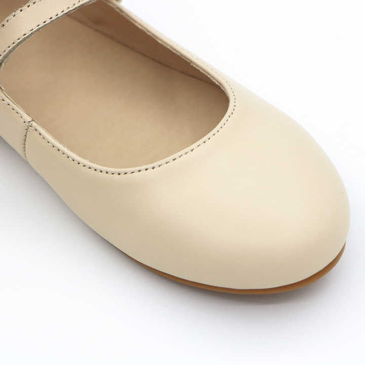 حذاء مسطح بنات ناعم