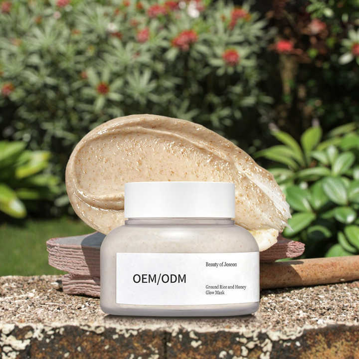 اطقم العناية - لترطيب البشرة بطبقة من طين نخالة الأرز والعسل