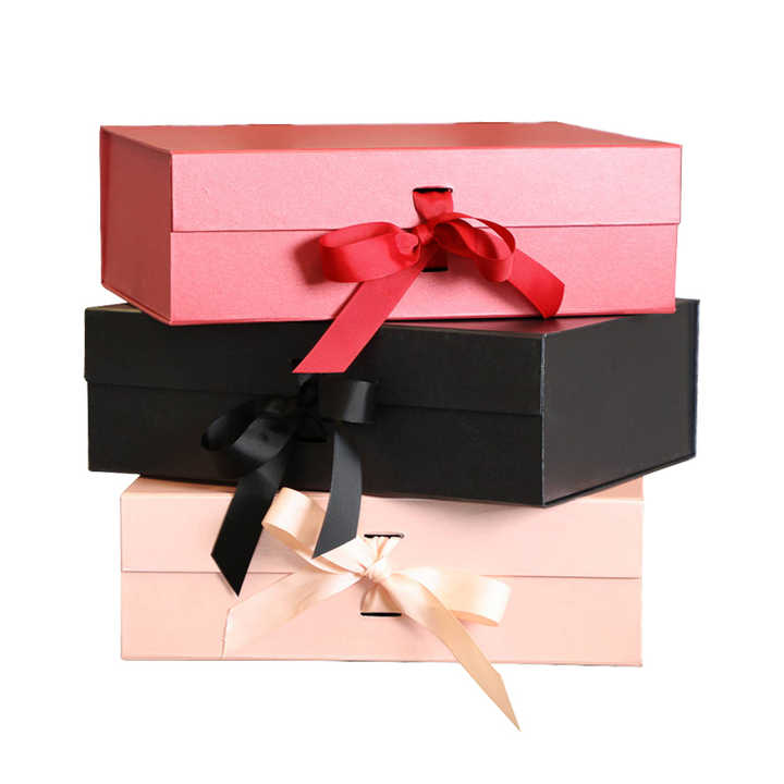Luxury Magnetic Foldable Wedding Gift Box 