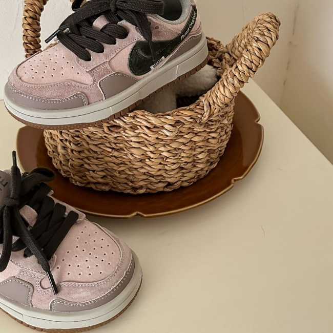 Girls' leather sneakers 