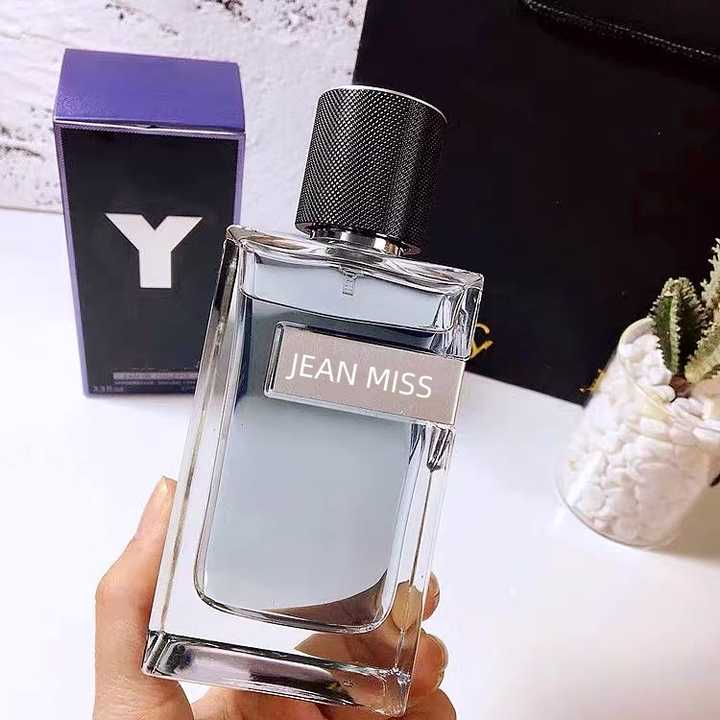 Perfumes 