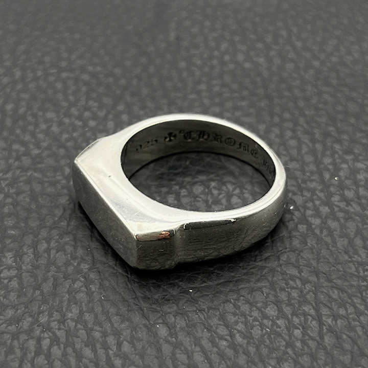 Men's rings 