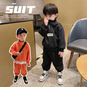 Boys' clothing set. 