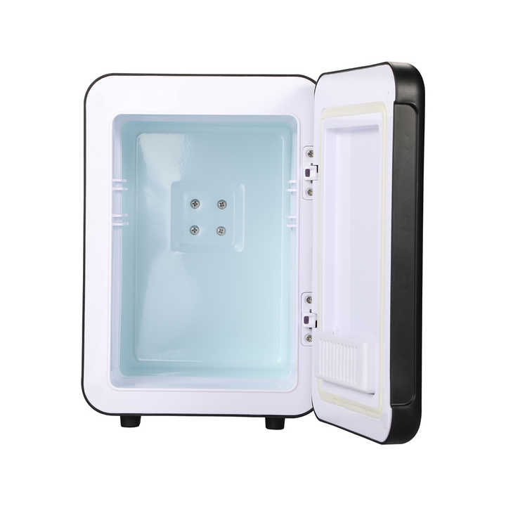 Fast cooling mini fridge 