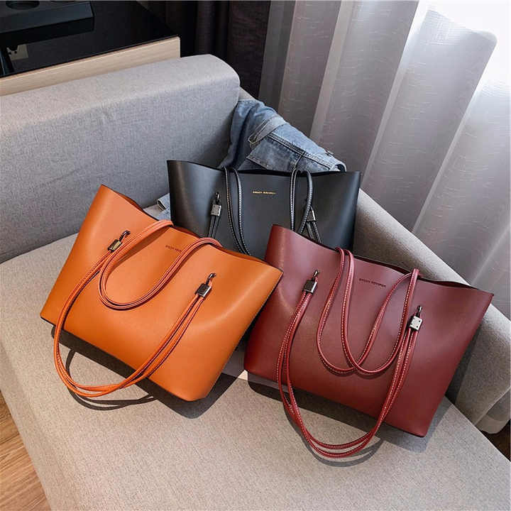 Modern women's handbag