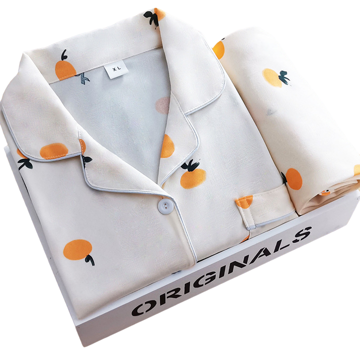 Women's pajamas 