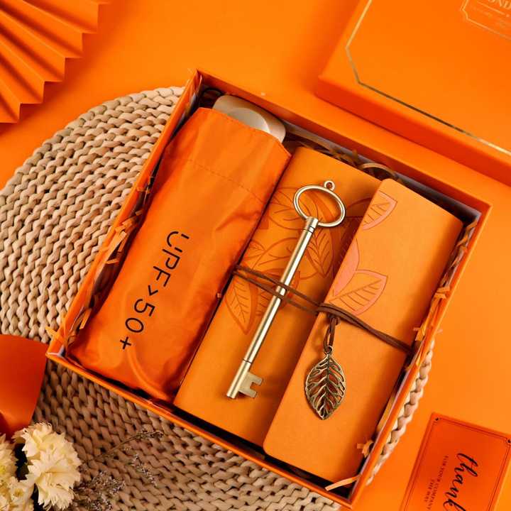 iStapromo Gifts Luxury Business Promotional Gift Set. 