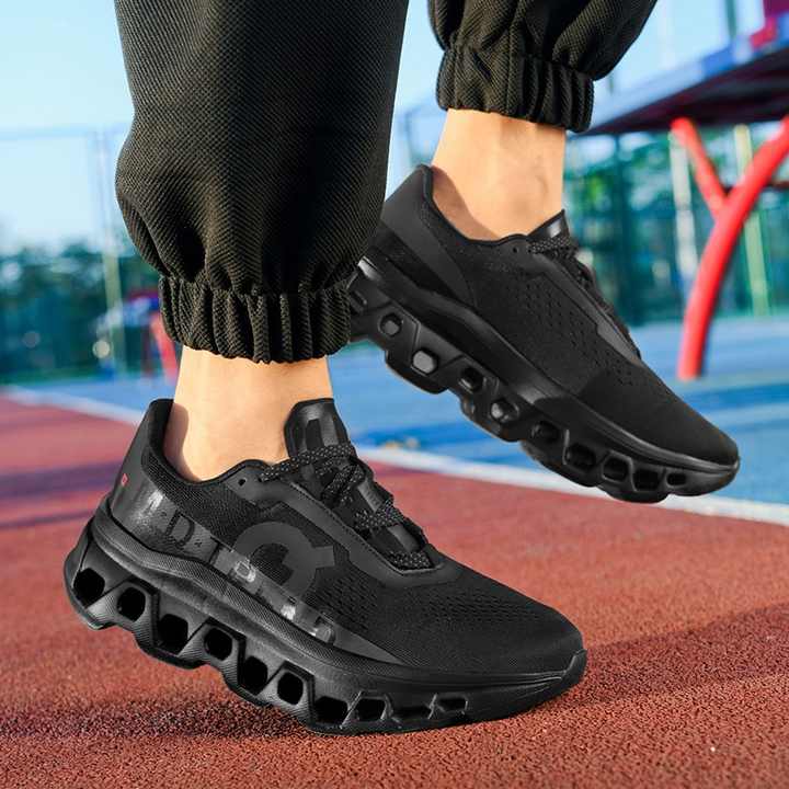Men's casual shoes