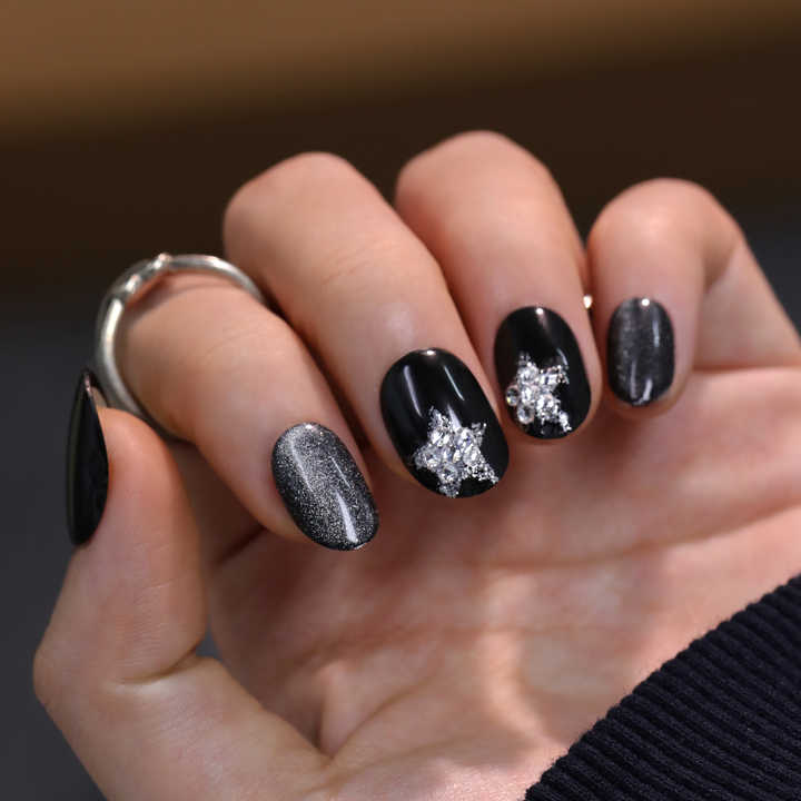 nails 
