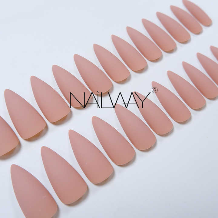 nails 