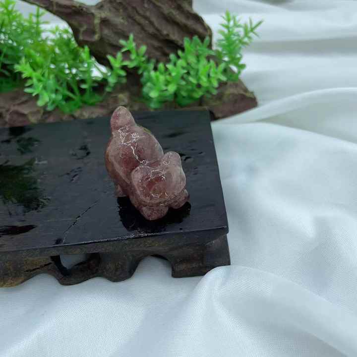 Small inch cute gemstones. Animal accessories. 