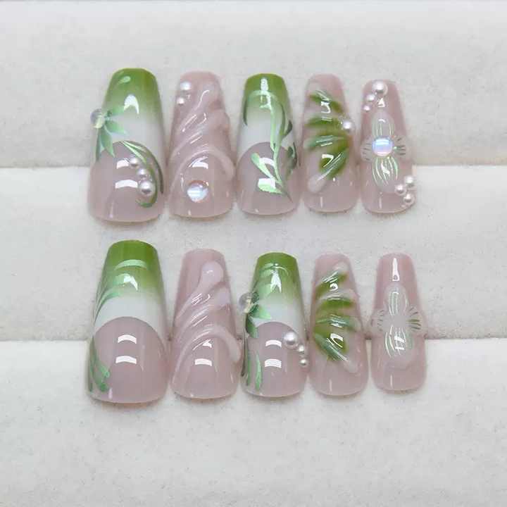 Private Label - Artificial Nails 