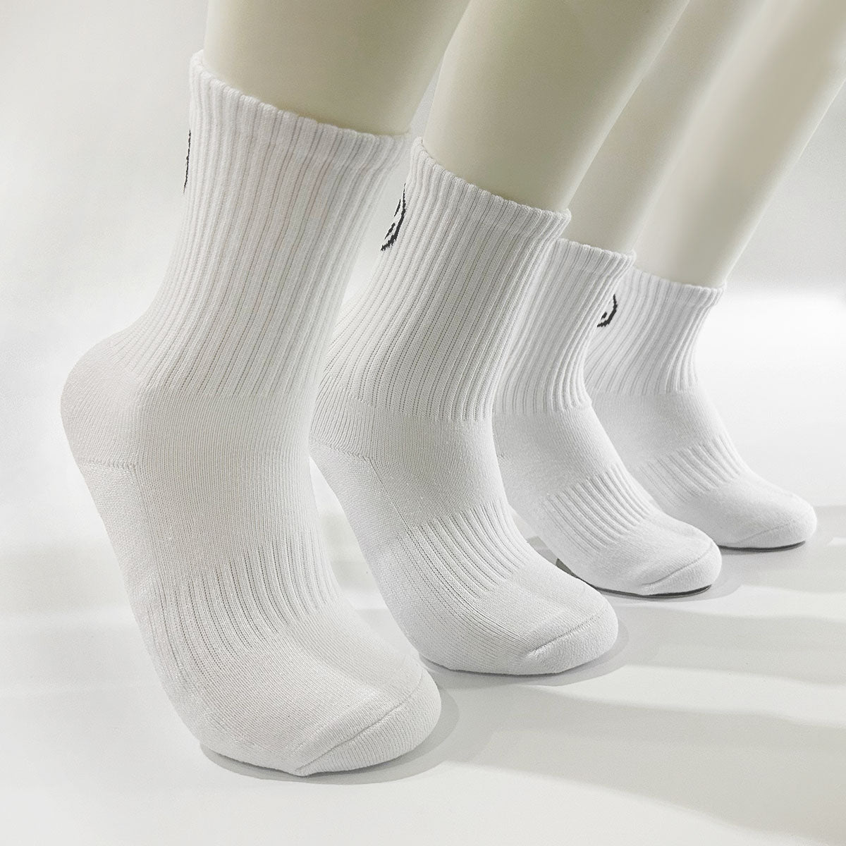 طاقم الجوارب