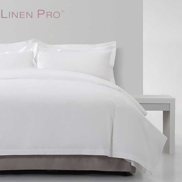 LINENPRO Luxury 4 Piece White Hotel 100% Cotton Bed. 