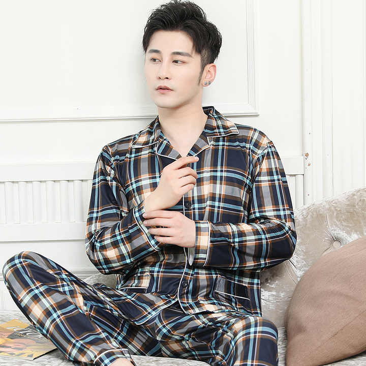 Men's silk pajamas