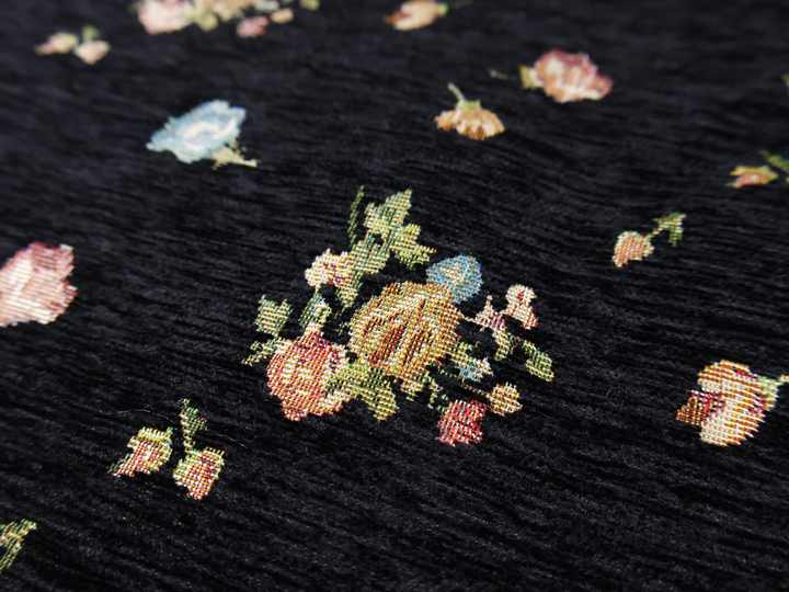 Thickened skin dress 