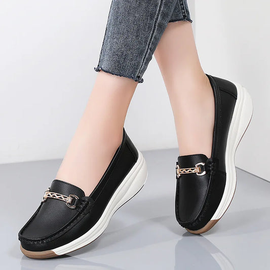 Women's casual shoes 