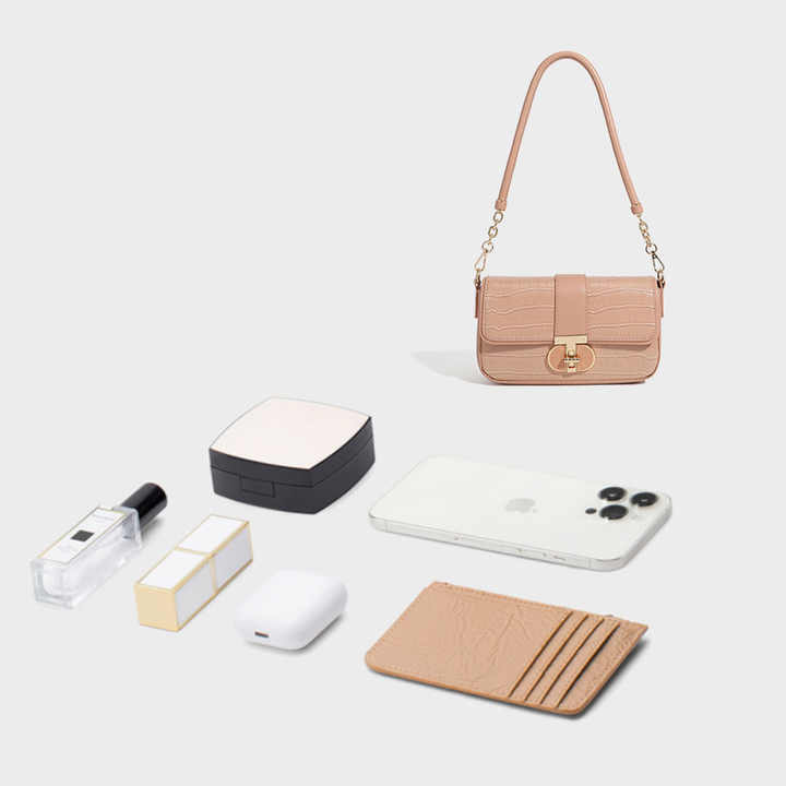 Women's handbags 