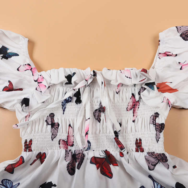 فستان طويل للعائلة متناسق مطبوع عليه فراشات - الأم والبنت