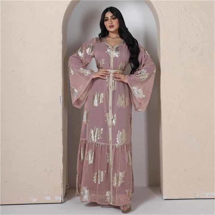 Caftans and chiffon jalabiyas 