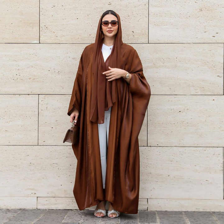 Colorful and comfortable women's abayas 
