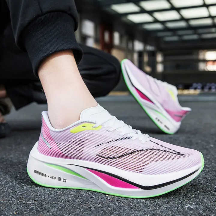 casual sneakers 