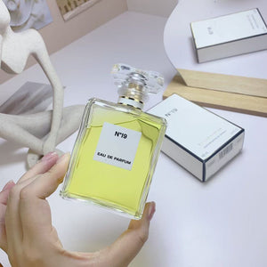 عطور نسائيه