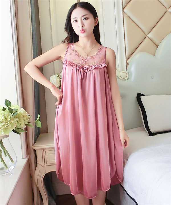 Women's sleepwear 