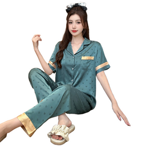 Women's long-sleeved pajamas 