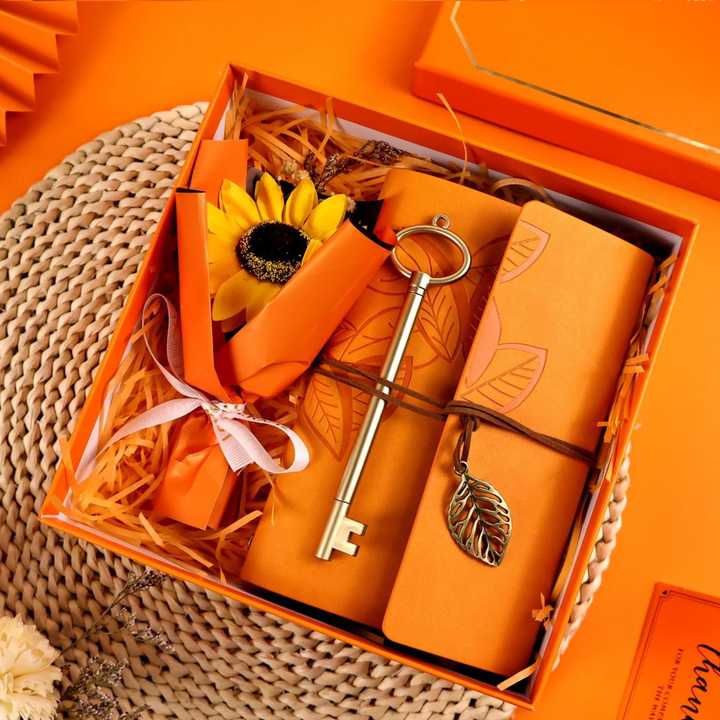 iStapromo Gifts Luxury Business Promotional Gift Set. 