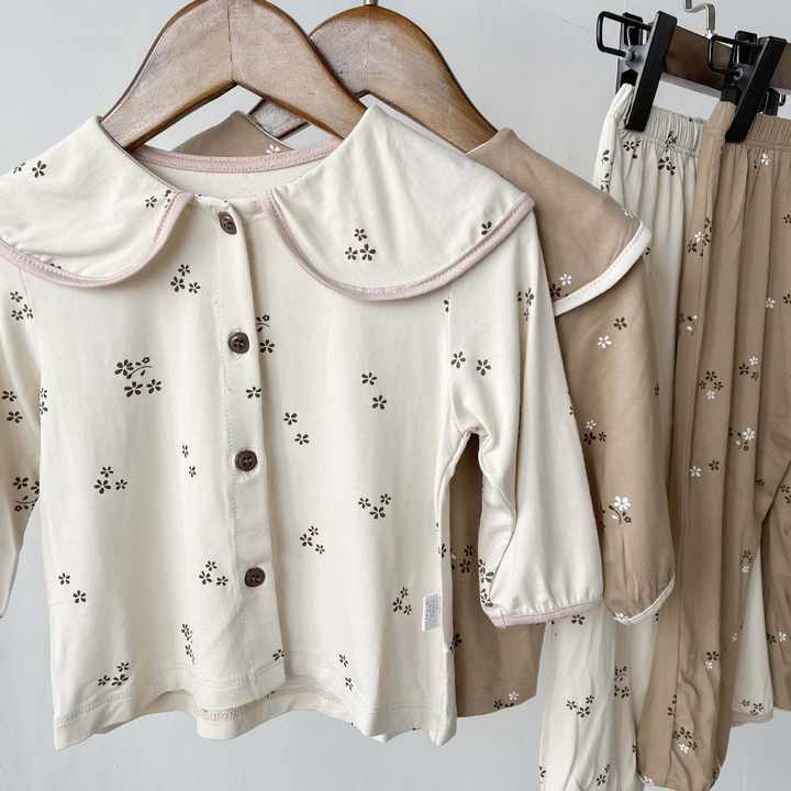 طقم ملابس كم طويل